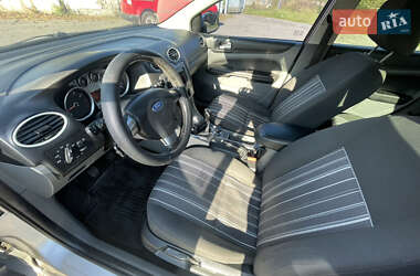 Универсал Ford Focus 2009 в 