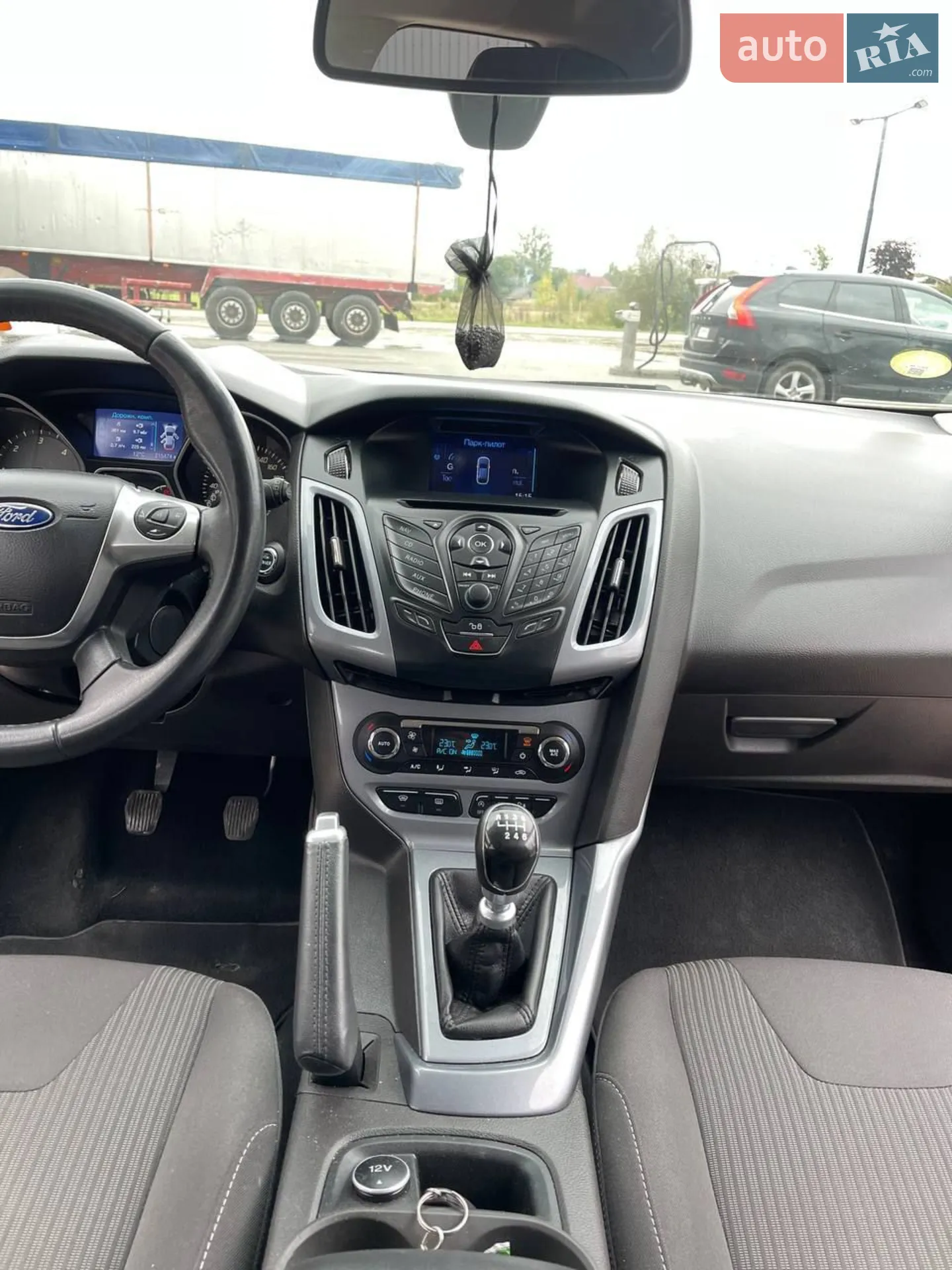 2013 Ford Focus - мініатюра 27