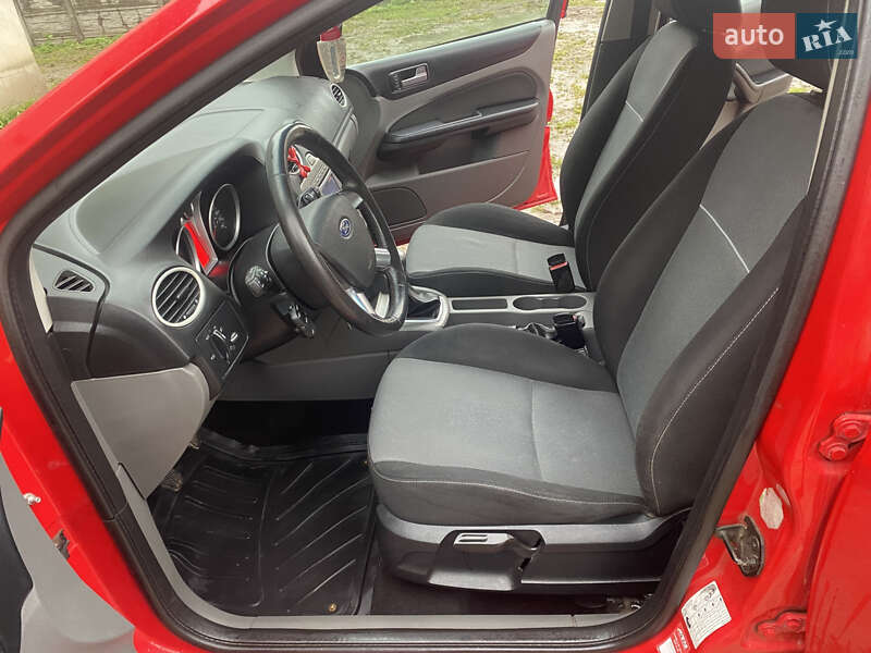 Універсал Ford Focus 2010 в Коломиї фото 29 Універсал Ford Focus 2010 в Коломиї