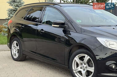 Универсал Ford Focus 2012 в 