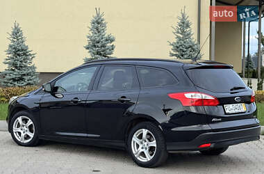 Универсал Ford Focus 2012 в 