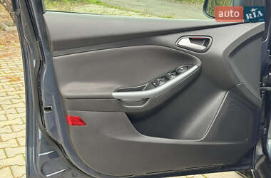 Универсал Ford Focus 2013 в 