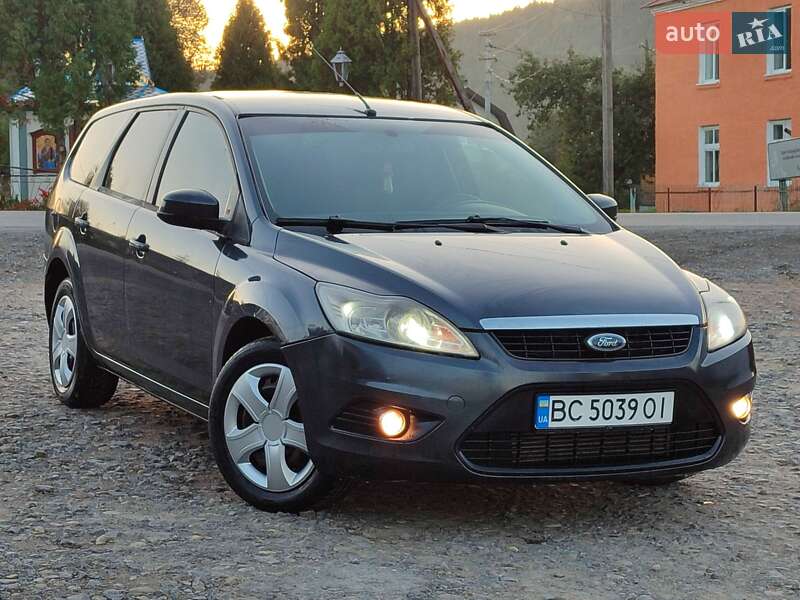 Ford Focus 2010