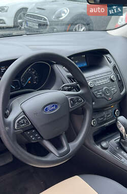 Седан Ford Focus 2018 в 
