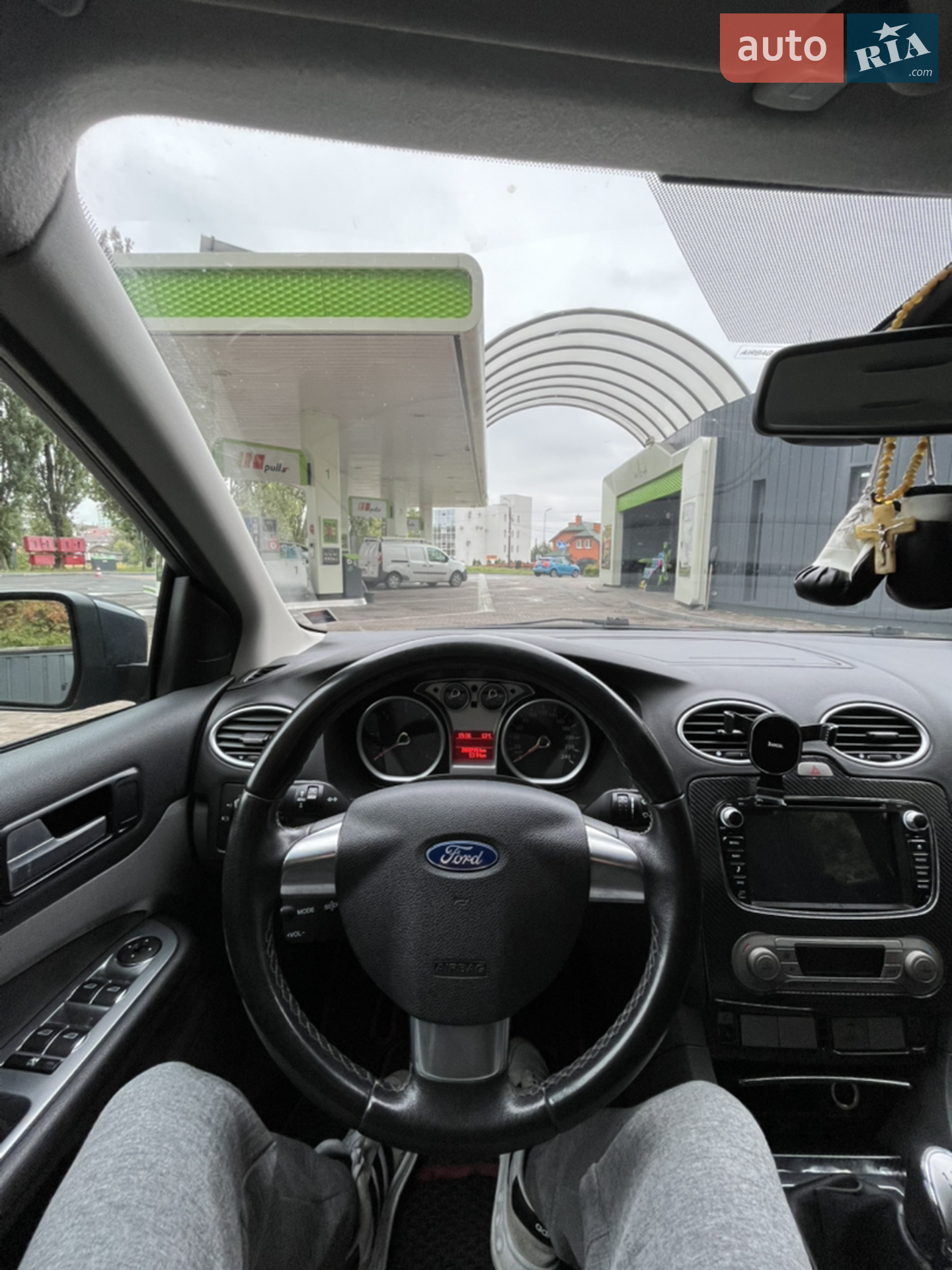 2010 Ford Focus - мініатюра 10
