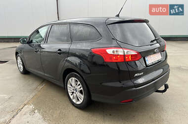 Универсал Ford Focus 2013 в 