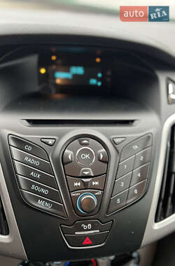 Универсал Ford Focus 2013 в 