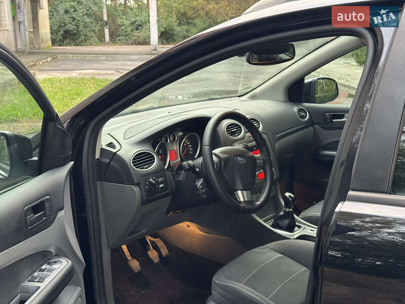 Универсал Ford Focus 2008 в Нетешине фото 10 Универсал Ford Focus 2008 в Нетешине