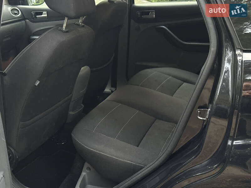 Универсал Ford Focus 2008 в Нетешине фото 22 Универсал Ford Focus 2008 в Нетешине