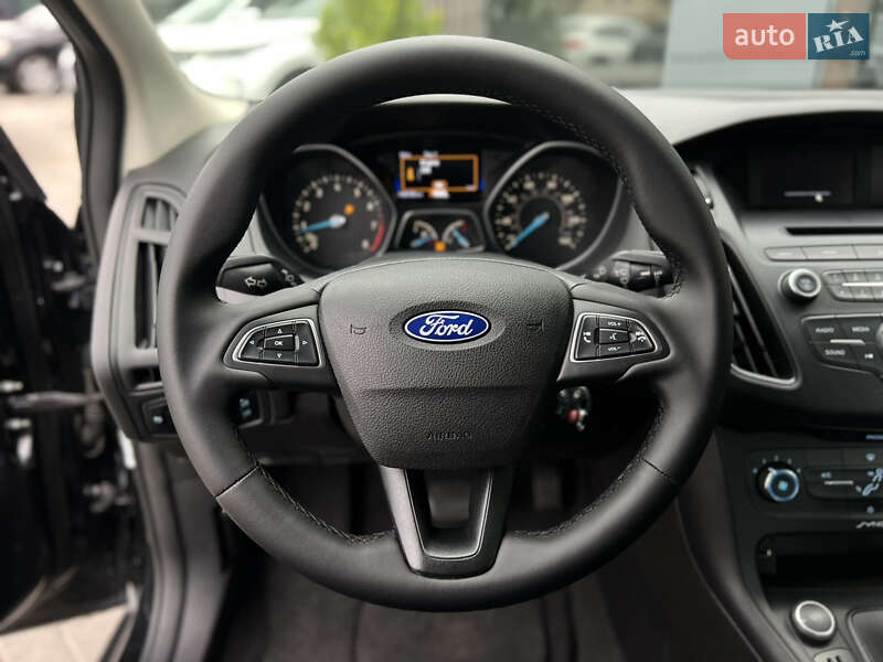 Седан Ford Focus 2015 в Одессе фото 29 Седан Ford Focus 2015 в Одессе