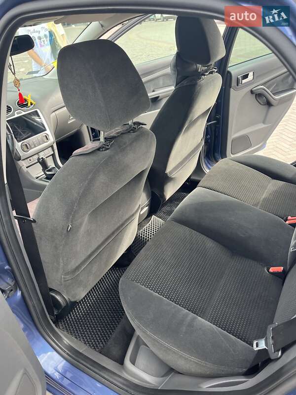 Хэтчбек Ford Focus 2005 в Харькове