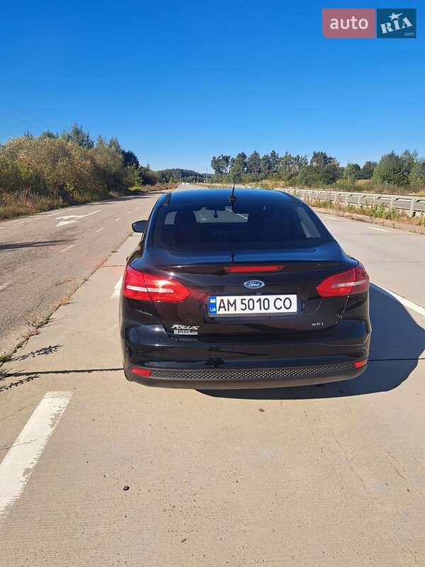 Седан Ford Focus 2017 в Житомире