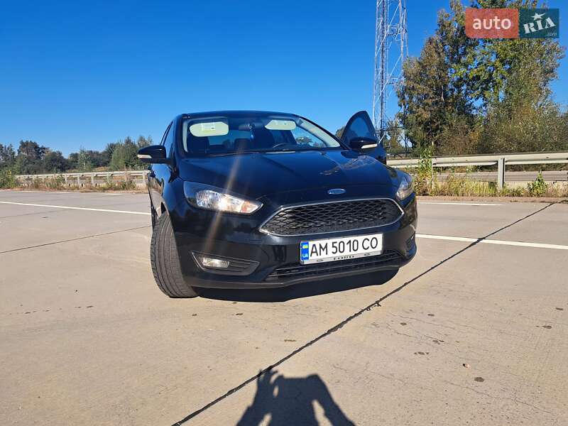 Седан Ford Focus 2017 в Житомире