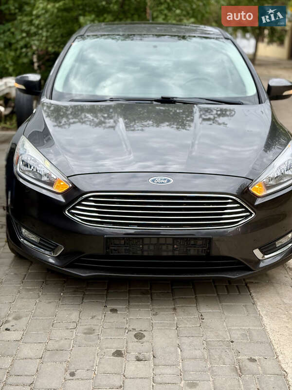 Седан Ford Focus 2018 в 