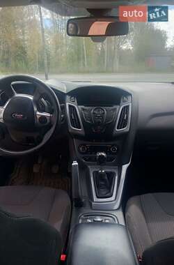 Универсал Ford Focus 2012 в 