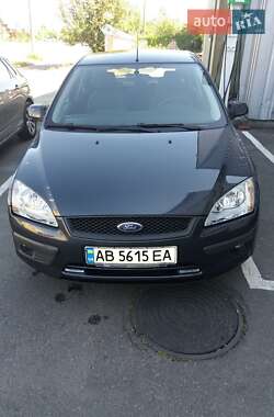 Хэтчбек Ford Focus 2007 в 