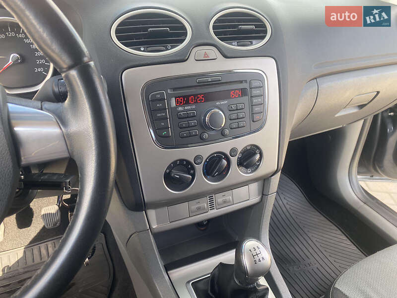 Універсал Ford Focus 2009 в Мукачевому