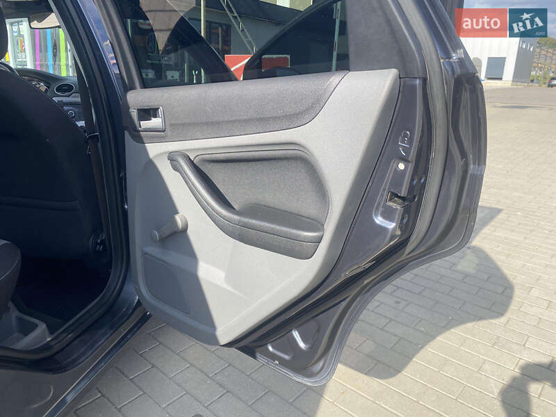 Універсал Ford Focus 2009 в Мукачевому