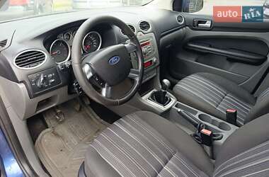 Хэтчбек Ford Focus 2008 в 