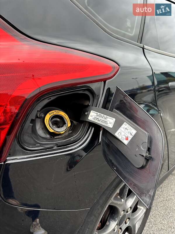Хэтчбек Ford Focus 2013 в Киеве