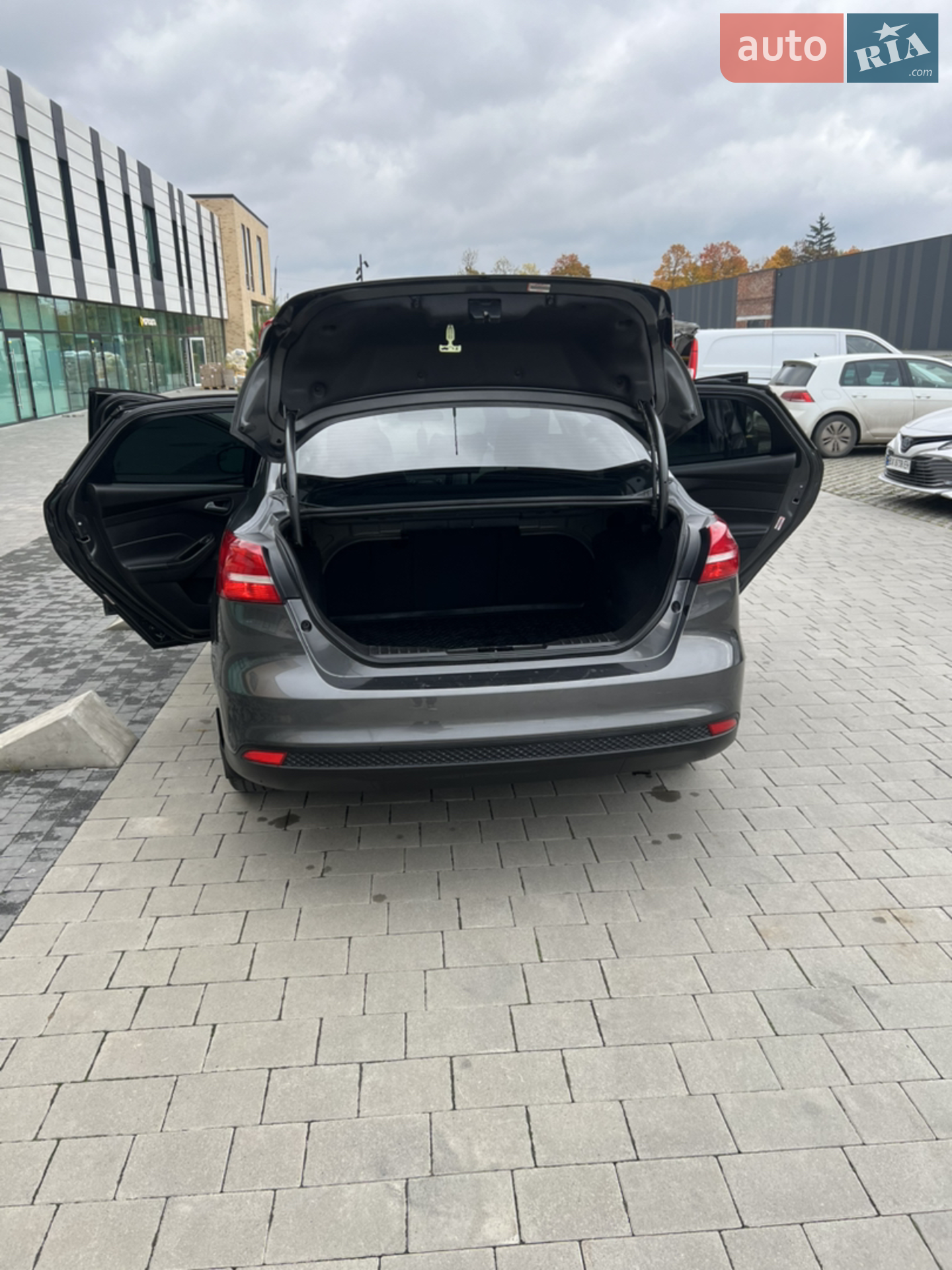 2018 Ford Focus - мініатюра 11