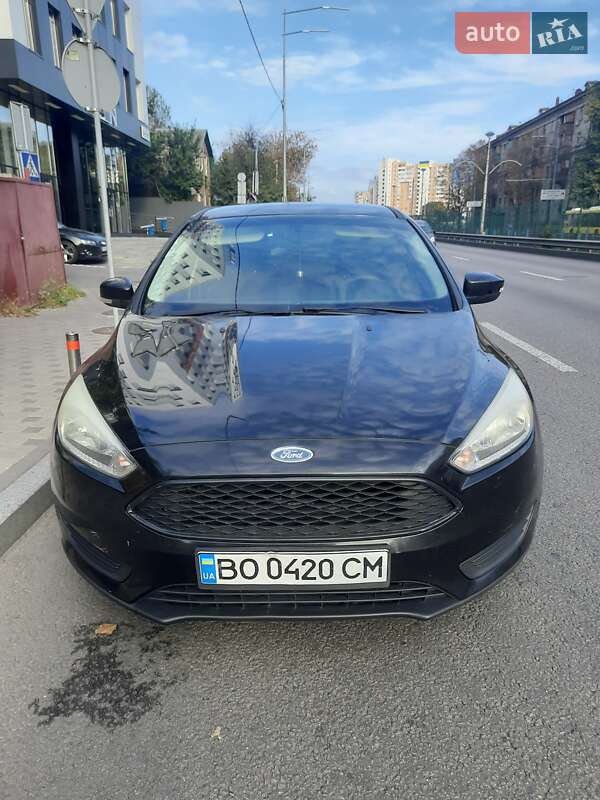 Хэтчбек Ford Focus 2015 в Киеве фото 4 Хэтчбек Ford Focus 2015 в Киеве