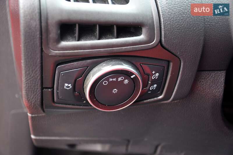 Седан Ford Focus 2014 в Львове фото 31 Седан Ford Focus 2014 в Львове