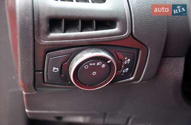 Седан Ford Focus 2014 в 