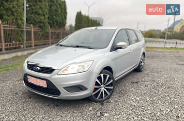 Универсал Ford Focus 2010 в 