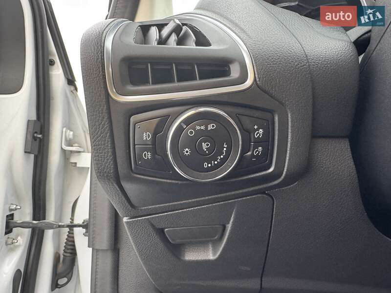 Седан Ford Focus 2014 в Смолином