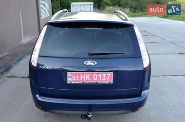 Универсал Ford Focus 2010 в 