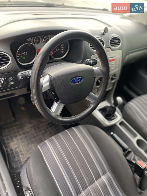 Універсал Ford Focus 2009 в Чернігові