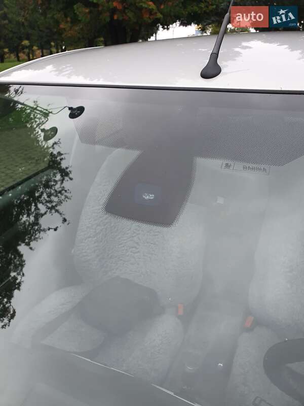 Хэтчбек Ford Focus 2010 в Ровно