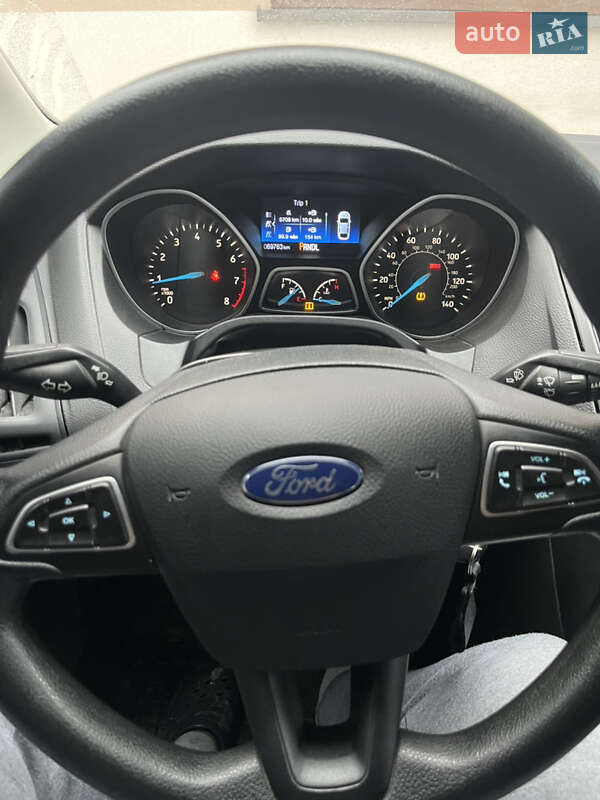 Седан Ford Focus 2017 в Львове