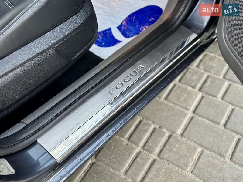 Универсал Ford Focus 2010 в Вараше фото 22 Универсал Ford Focus 2010 в Вараше