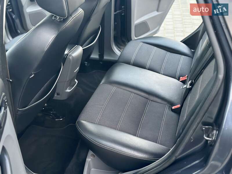 Универсал Ford Focus 2010 в Вараше фото 29 Универсал Ford Focus 2010 в Вараше