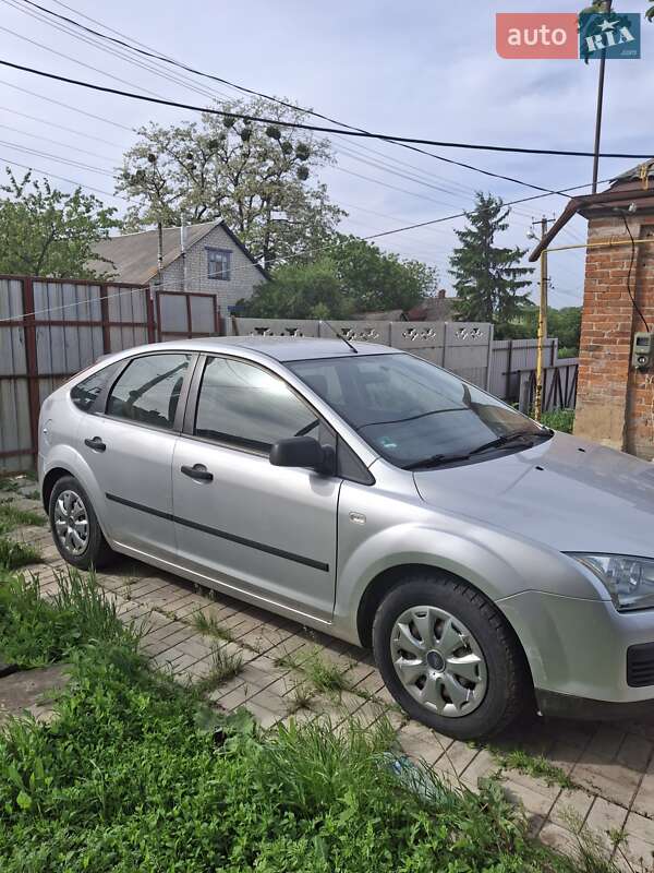 Хетчбек Ford Focus 2005 в Полтаві