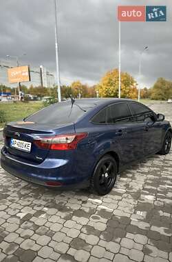 Седан Ford Focus 2011 в 
