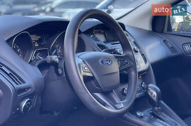 Седан Ford Focus 2016 в 