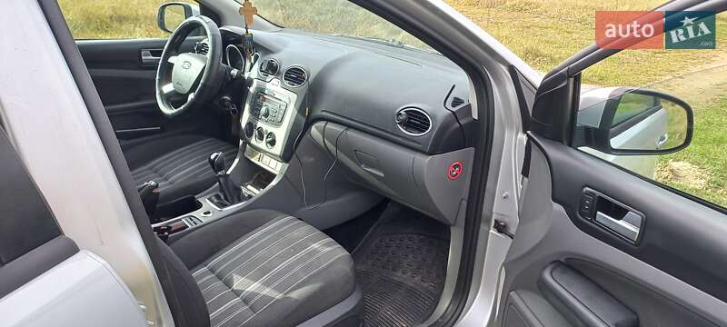 Універсал Ford Focus 2010 в Львові фото 2 Універсал Ford Focus 2010 в Львові