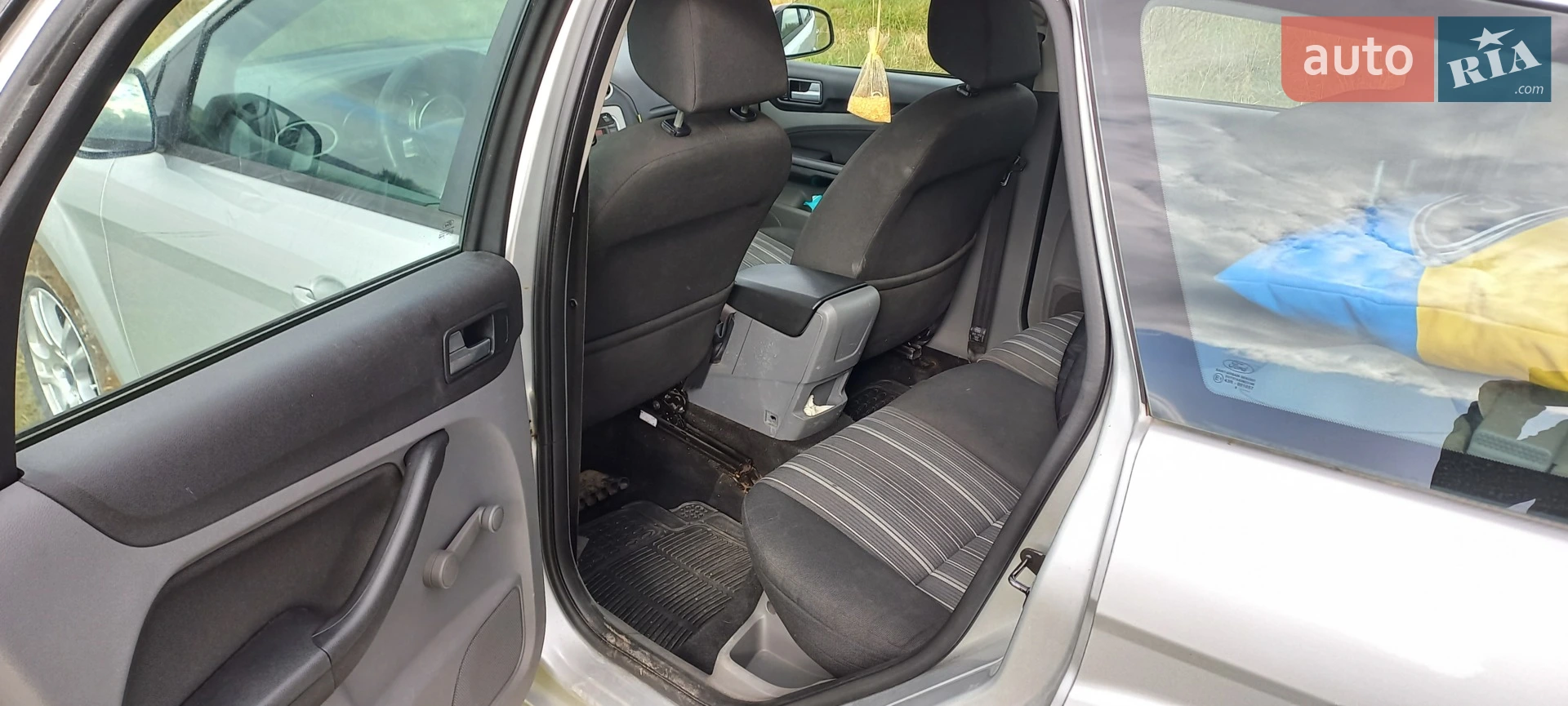 2010 Ford Focus - мініатюра 5