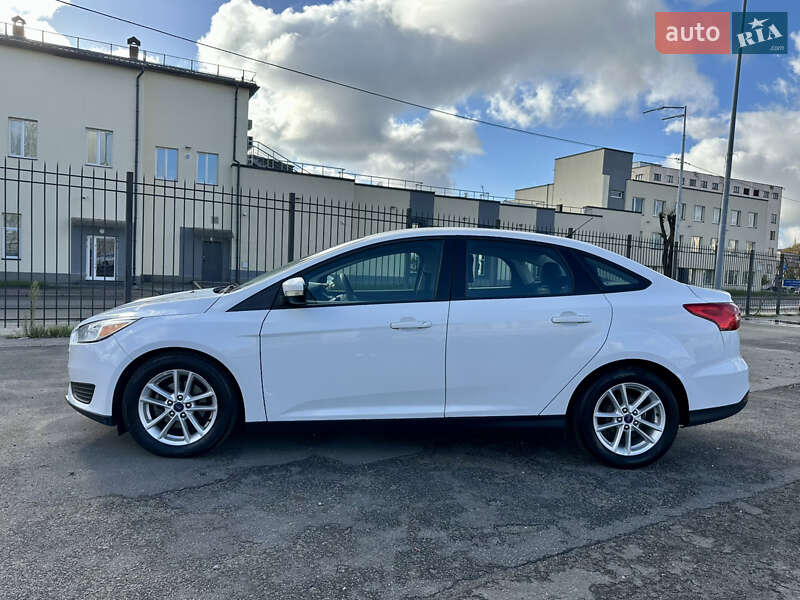 Седан Ford Focus 2017 в Киеве