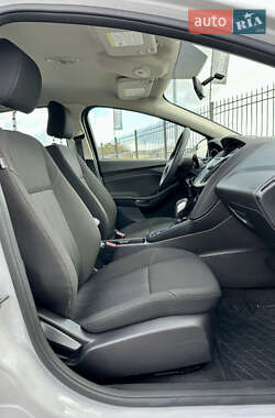 Седан Ford Focus 2017 в 