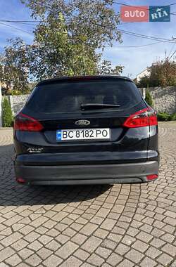 Универсал Ford Focus 2013 в 