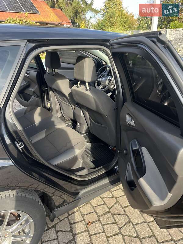 Универсал Ford Focus 2013 в Яворове