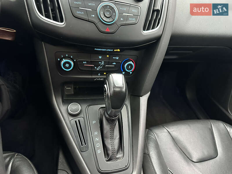 Седан Ford Focus 2016 в Ніжині