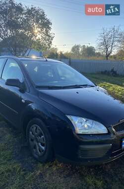 Хэтчбек Ford Focus 2006 в Волочиске
