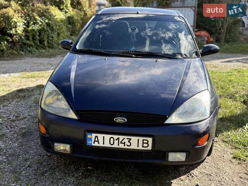 Седан Ford Focus 2003 в Киеве