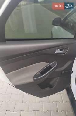 Универсал Ford Focus 2013 в 