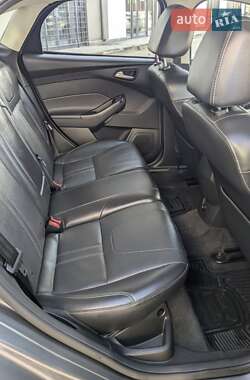 Седан Ford Focus 2013 в 